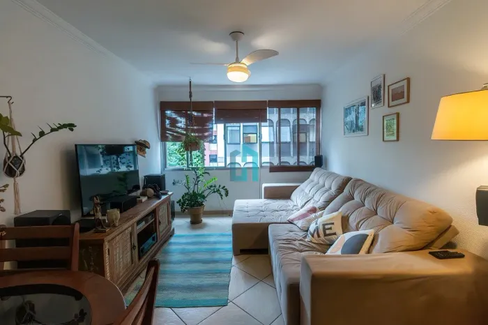 Apartamento reformado no Itaim Bibi, SP.