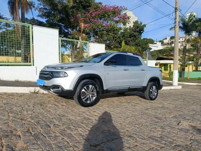 Fiat Toro Freedom 2.0 16V 4X2 TB Diesel Mec. 2016