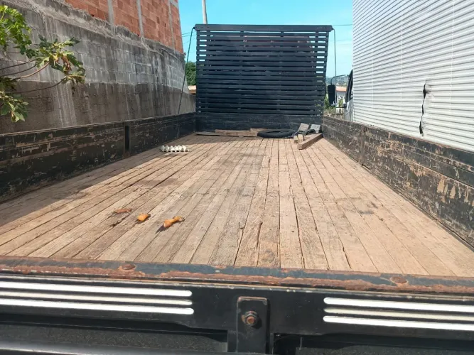 Pra venda ou troca só a carroceria