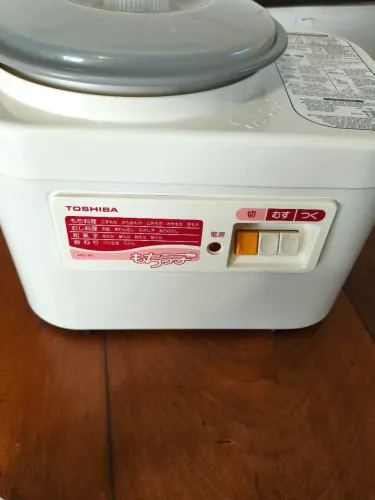 Máquina mochi japonesa Semp Toshiba ( apenas retirada)