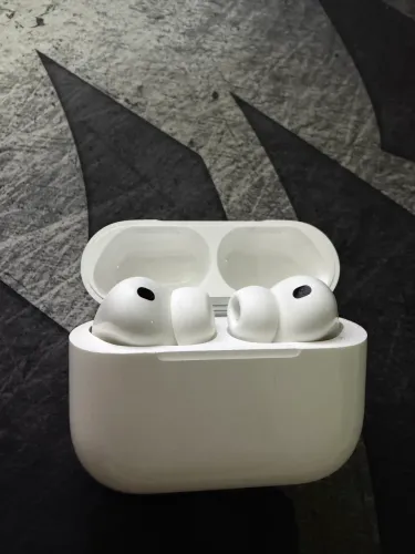 AirPods Pro 3