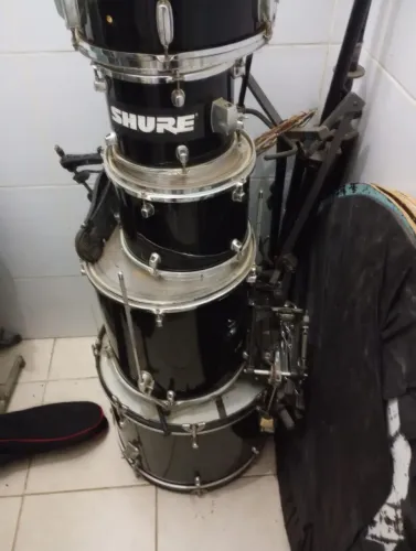 Vendo bateria não entrego apenas venda não abaixo 1.700$