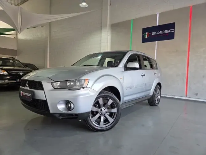 Mitsubishi Outlander 2.4 16V 170cv Aut. 2011