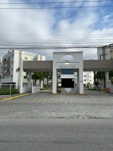 Lindo apartamento no no Condomínio Garden Ville em São José!