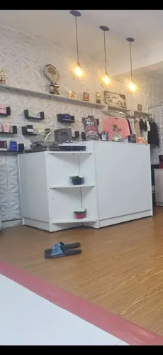 Balcão ótimo estado