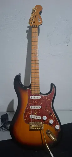 Guitarra Menphis by Tagima