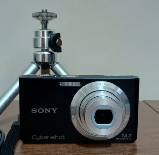 Câmera Fotográfica Sony Cyber-Shot DSC-W610