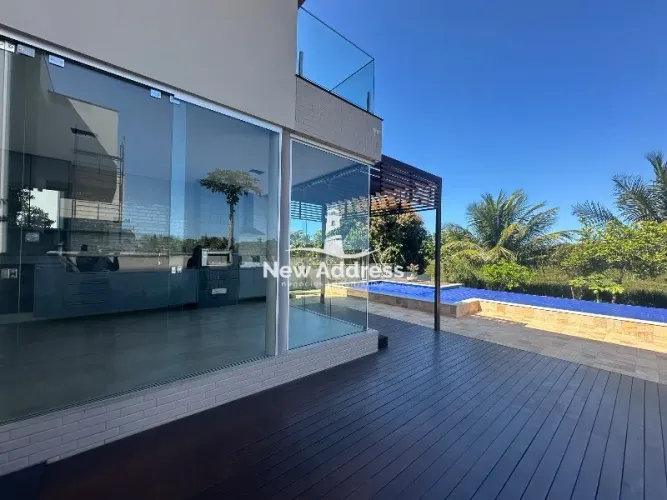 Casa 3 Suítes de alto padrão à venda no Condomínio Riviera Park