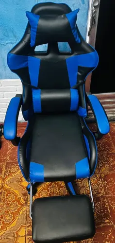 Vendo cadeira gamer semi nova, 2 meses de uso. Perfeito estado!