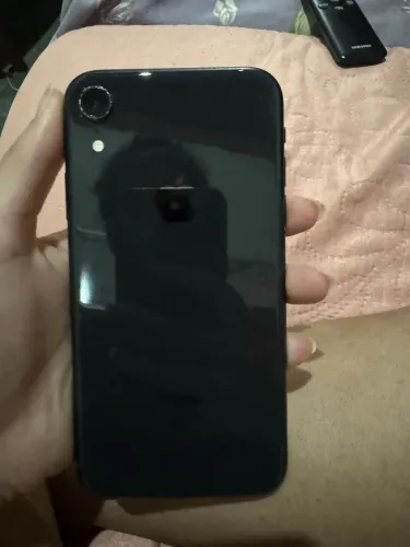 iPhone XR 64 gigas