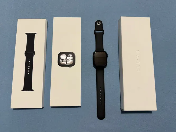 Apple Watch Series 11 GPS 46mm Jet Black | Garantia Apple até 05/2027