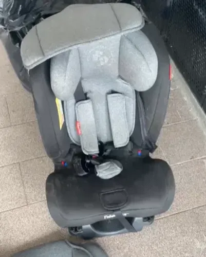 Cadeira de Auto Fisher-Price Multi-grupos (0 a 36 kg) - Excelente Estado