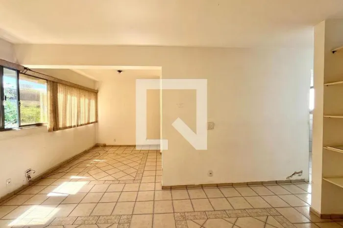 APARTAMENTO RESIDENTIAL em Campinas - São Paulo, Parque Taquaral
