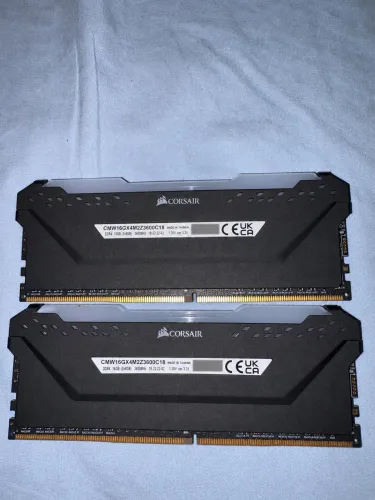 Memória RAM Corsair Vengeance RGB Pro, 16GB (2x8GB), 3600MHz, DDR4, CL18