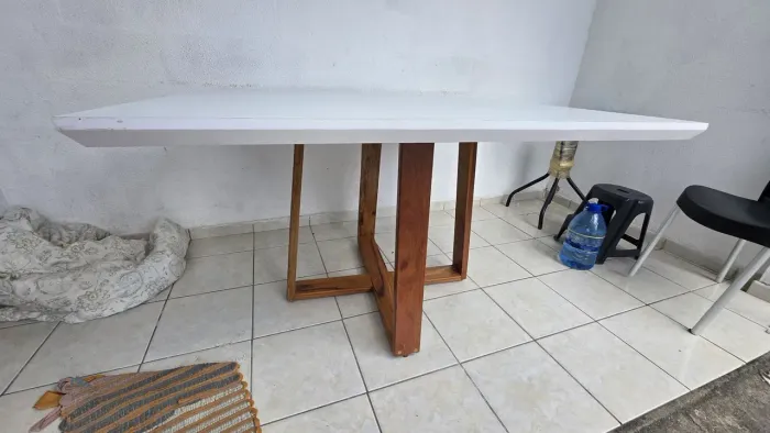 Mesa de jantar quadrada ACEITO PROPOSTA