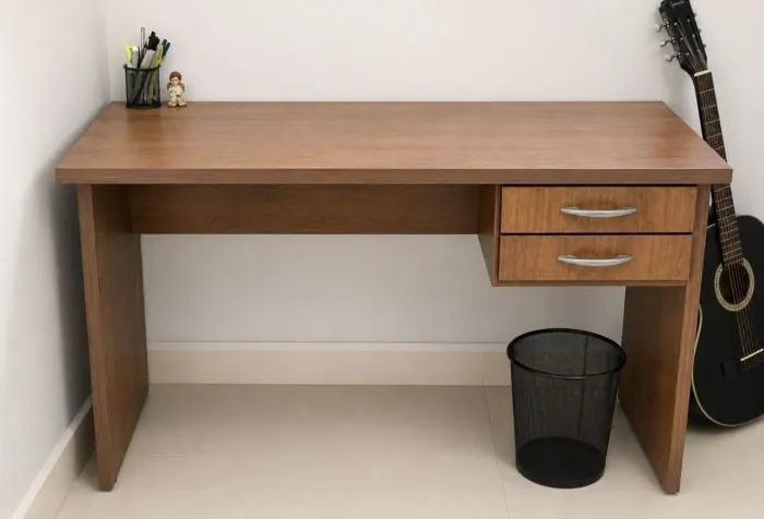 Escrivaninha de quarto