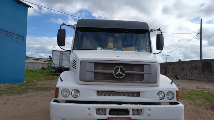 Vende-se caminhão MB 1634 (2008/2009) + CARRETA RANDON