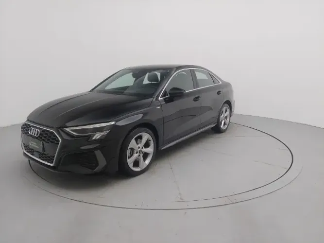 Audi A3 Sedan S-line 2.0 TFSI S-tronic 2024