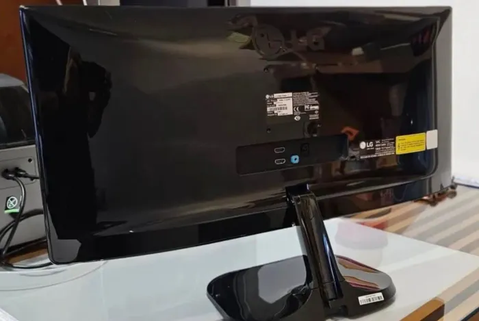 Monitor LG 25 polegadas