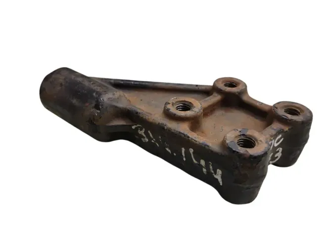 Suporte engate iveco 2013 