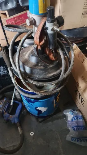 Propulsora de graxa bozza lubrificadora