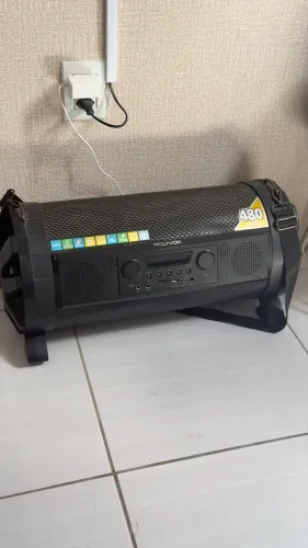 Vendo caixa de som polyvox