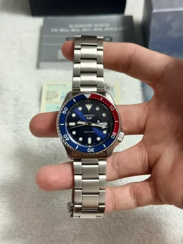 Seiko 5 sports Pepsi
