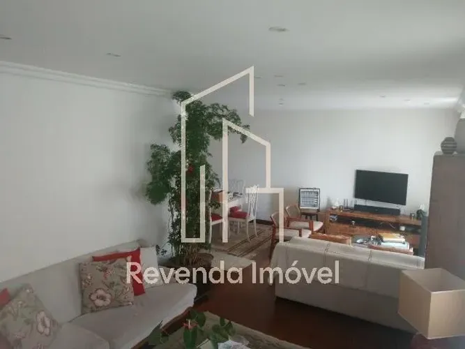 Apartamento a venda 160m² 4 dormitórios, 5 banheiros sendo 4 suítes e 3 vagas Morumbi