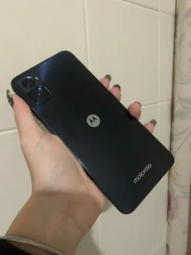 MOTO E22