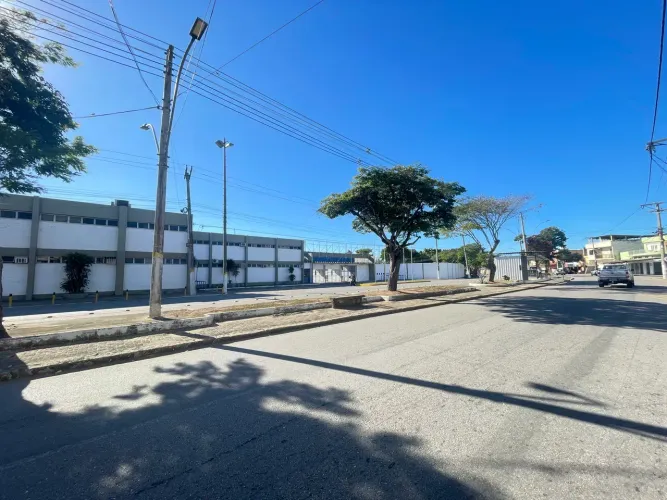 Ponto Comercial Terreno Pecuária 6x30 Entre Av São Fidelis Presid. Vargas !