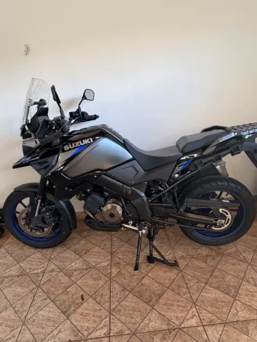 Suzuki V Strom ABS 1050cc