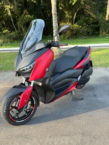 XMAX 250 LINDA REVISADA FINANCIO / ESTUDO TROCAS