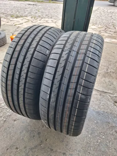 Pneus 255 50 20 Bridgestone (Novos)
