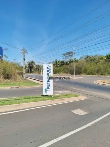 Vendo Lote no Condominio Petropolis Residence