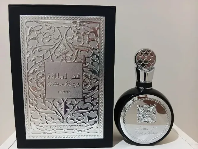 Fakhar Black Lattafa