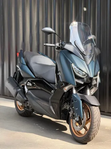 XMAX 250 VERDE 2023/2024