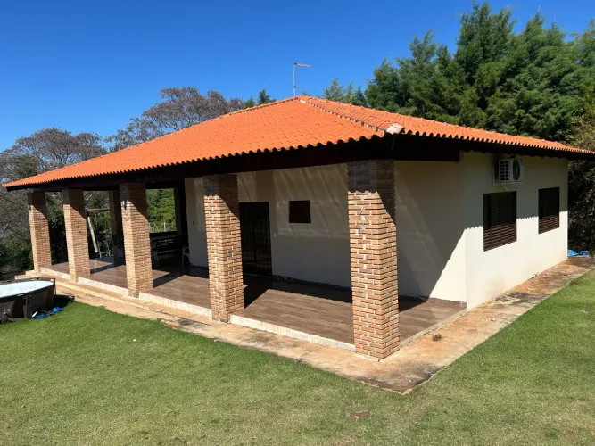 Vende-se chácara linda no condomínio Riviera do Nascente