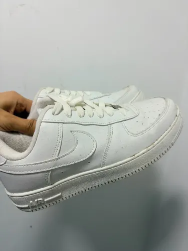 Tênis Nike AIR Branco - TAM 39 Excelente Estado
