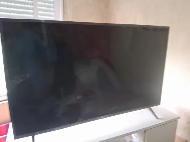 Televisão 42 polegadas LG tela quebrada 