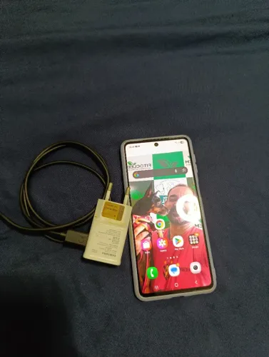 Celular Samsung M53.