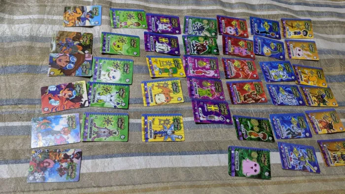 Tazo digimon (como novos para sua coleção)