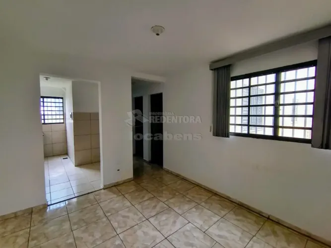 Apartamento com 2 dormitórios Próxima a Rodovia Washington Luis.