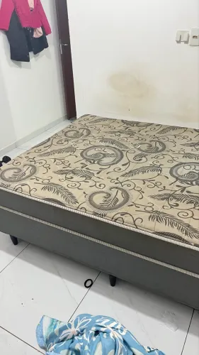 Cama box