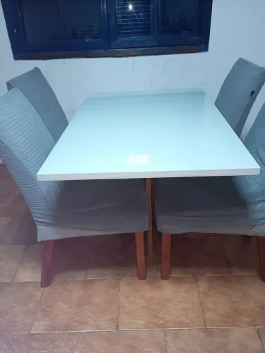 Mesa 1,20x 0,80 ( somente a mesa)