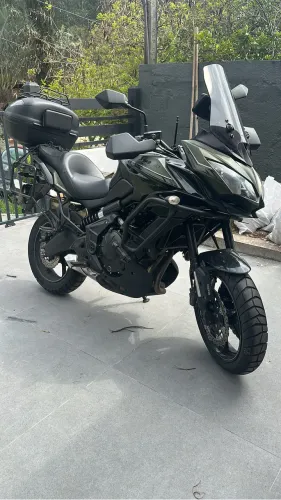 Versys 650 ano 2020 com 39 mil km