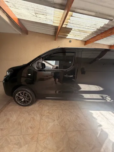 Peugeot Expert Cargo 1.5 Turbo Diesel 2025