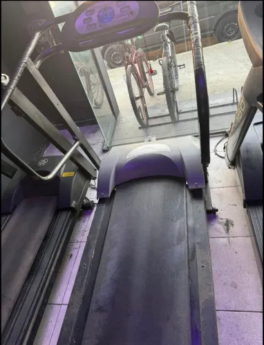 Vendo esteira Uniforce