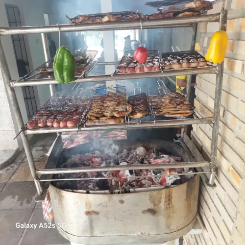 Churrasqueiro e Barman