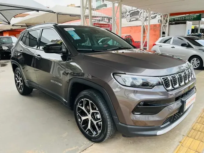 Jeep Compass Long. T270 1.3 TB 4X2 Flex AUT 2026