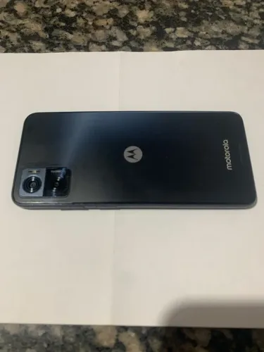 MOTO E-22 300,00